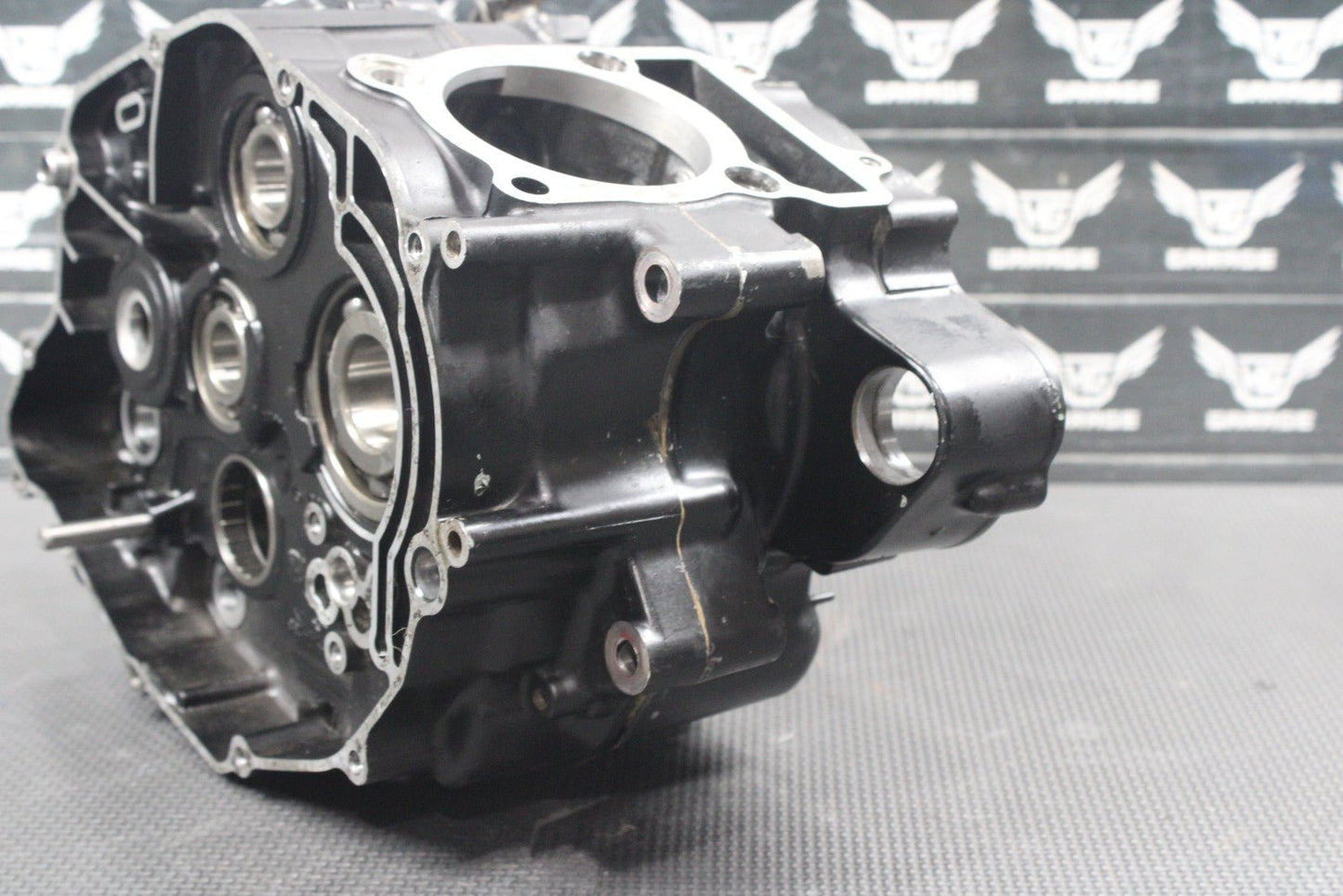 1987 YAMAHA TW200 OEM LEFT RIGHT ENGINE MOTOR CRANKCASE CRANK BLOCK SET GOOD! - hggarage