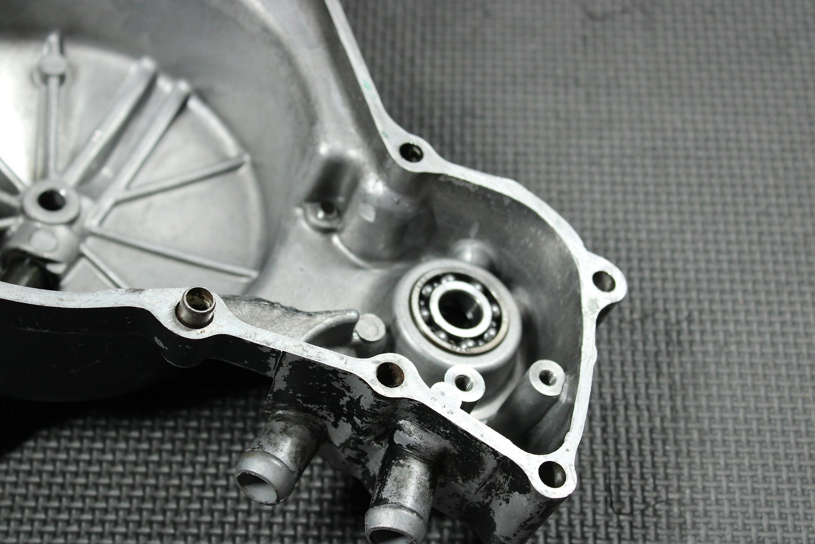 1993 Honda CR80R OEM Engine Motor Side Clutch Cover 11330 - GS2 - 405 - hggarage
