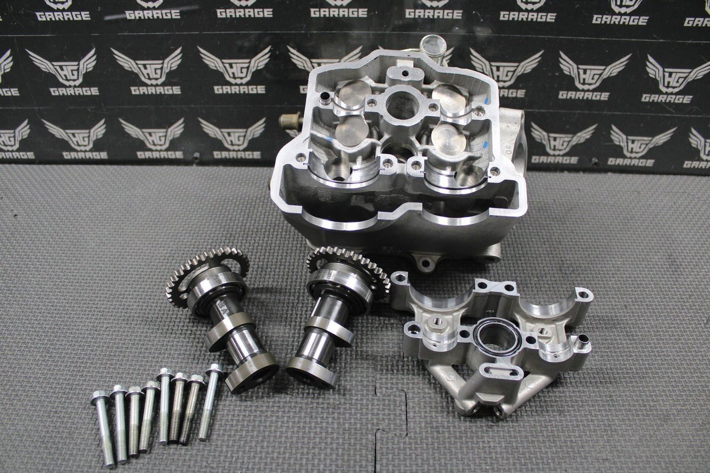 2019 SUZUKI 19 - 25 RMZ250 OEM CYLINDER HEAD VALVES CAMSHAFTS 11100 - 46K00 MINT! - hggarage