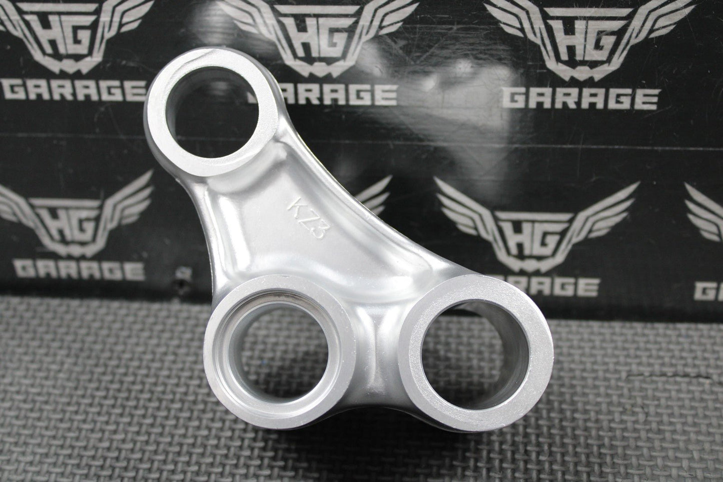 2001 96 - 01 HONDA CR500R OEM REAR SHOCK LINKAGE CUSHION ARM 52465 - MAC - 740 NICE! - hggarage