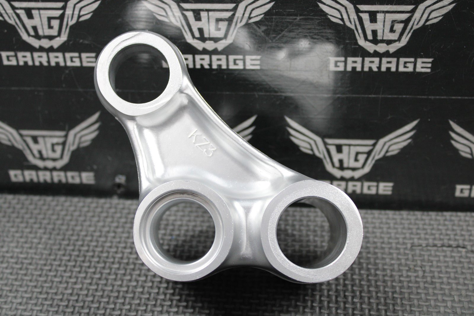 2001 96 - 01 HONDA CR500R OEM REAR SHOCK LINKAGE CUSHION ARM 52465 - MAC - 740 NICE! - hggarage