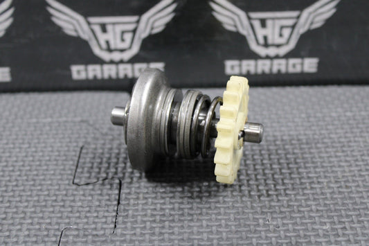 1991 88 - 91 KAWASAKI KX125 OEM EXHAUST POWER VALVE GOVERNOR SHAFT GEAR 49111 - 1051 - hggarage