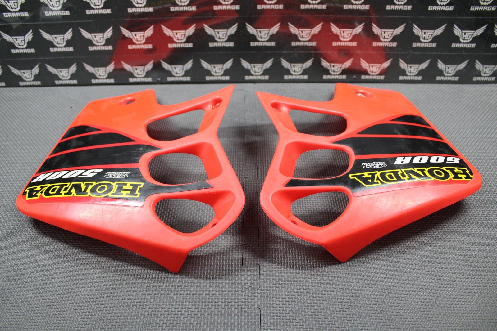 2001 HONDA CR500R OEM ML3 LEFT RIGHT RADIATOR SHROUDS PLASTIC W REPLICA GRAPHICS - hggarage