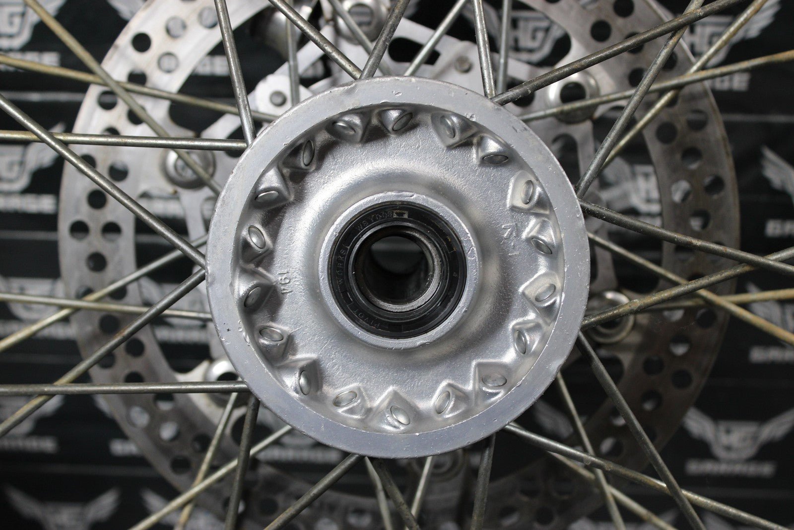2002 YAMAHA YZ125 YZ250 OEM FRONT WHEEL RIM HUB WHEEL SPOKES 5NY - 25111 - 00 - 00 - hggarage