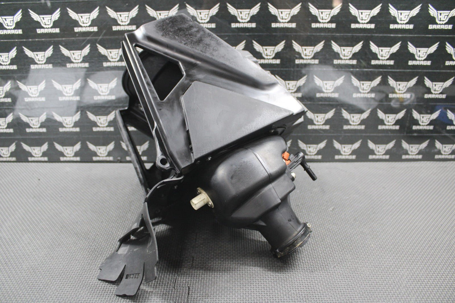 2019 SUZUKI 19 - 25 RMZ250 OEM AIRBOX AIR CLEANER FILTER BOX INTAKE BOOT INJECTOR - hggarage