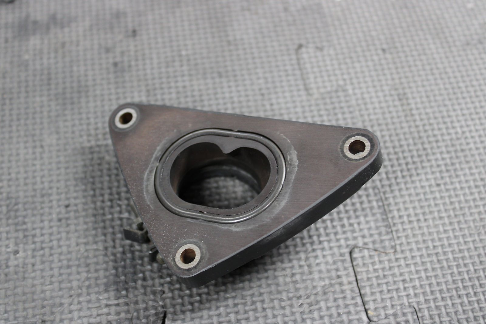 1986 HONDA XR250R OEM CARB CARBURETOR JOINT INTAKE BOOT 16211 - KT1 - hggarage