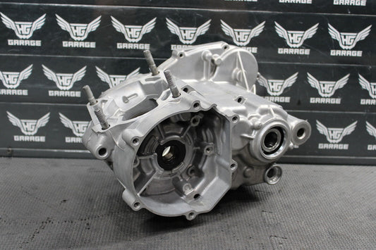 2019 KAWASAKI KX100 KX85 OEM LEFT RIGHT ENGINE CRANKCASE BLOCK ASSEMBLY