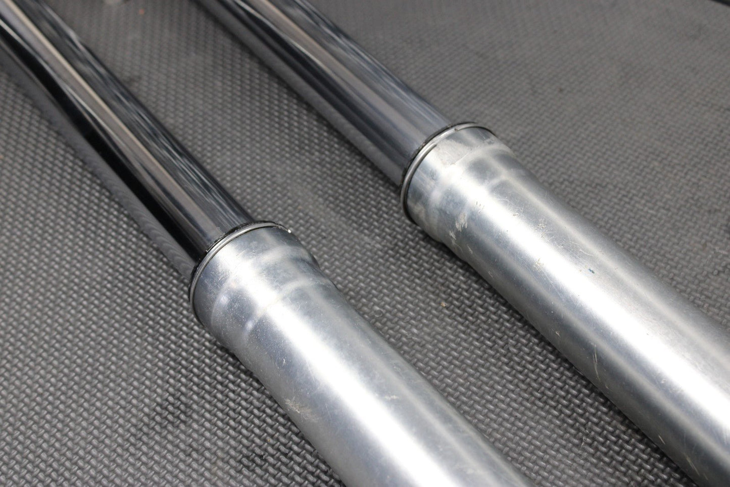 2000 KTM 250 EXC OEM RIGHT LEFT FRONT SUSPENSION FORKS SHOCKS 0518U787LS - hggarage