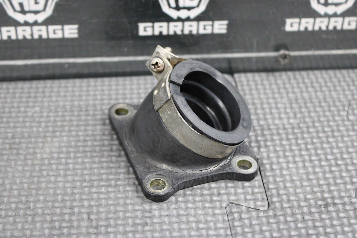 2003 KAWASAKI KX65 00 - 22 OEM INTAKE REED BLOCK ASSEMBLY 12021 - 1015 - hggarage