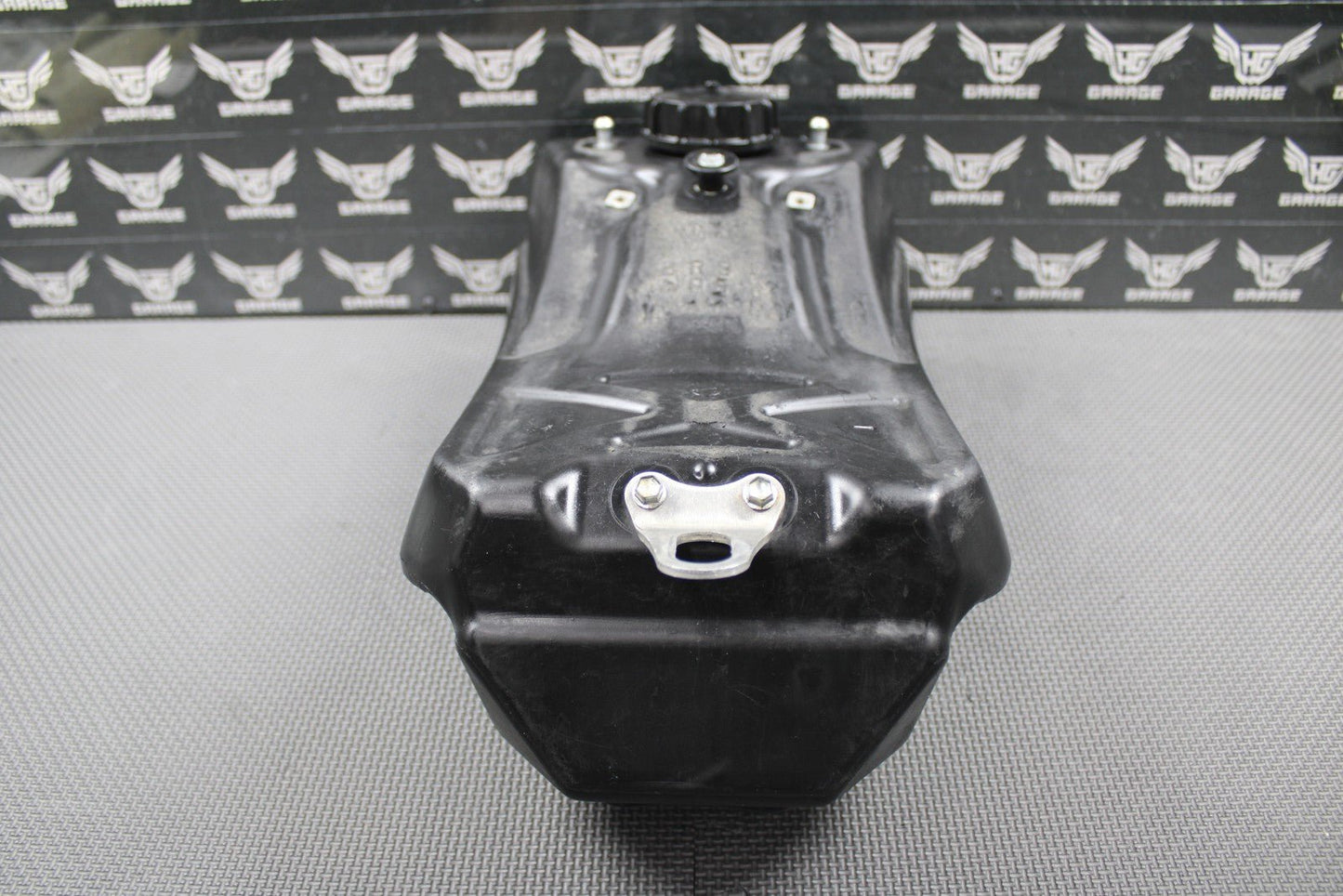 2020 YAMAHA 19 - 22 YZ250F YZ450F OEM GAS FUEL TANK CELL RESERVOIR BR9 - 24110 - 00 - 00 - hggarage