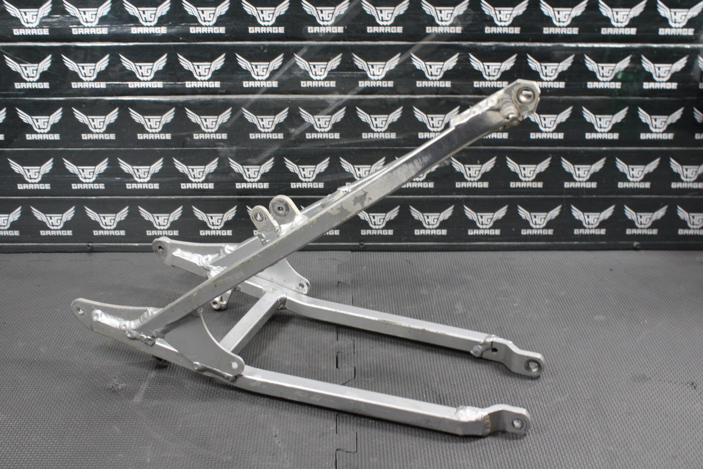 2000 SUZUKI RM125 RM250 OEM REAR BACK SUB FRAME SUBFRAME SUPPORT 41200 - 36E00 - hggarage