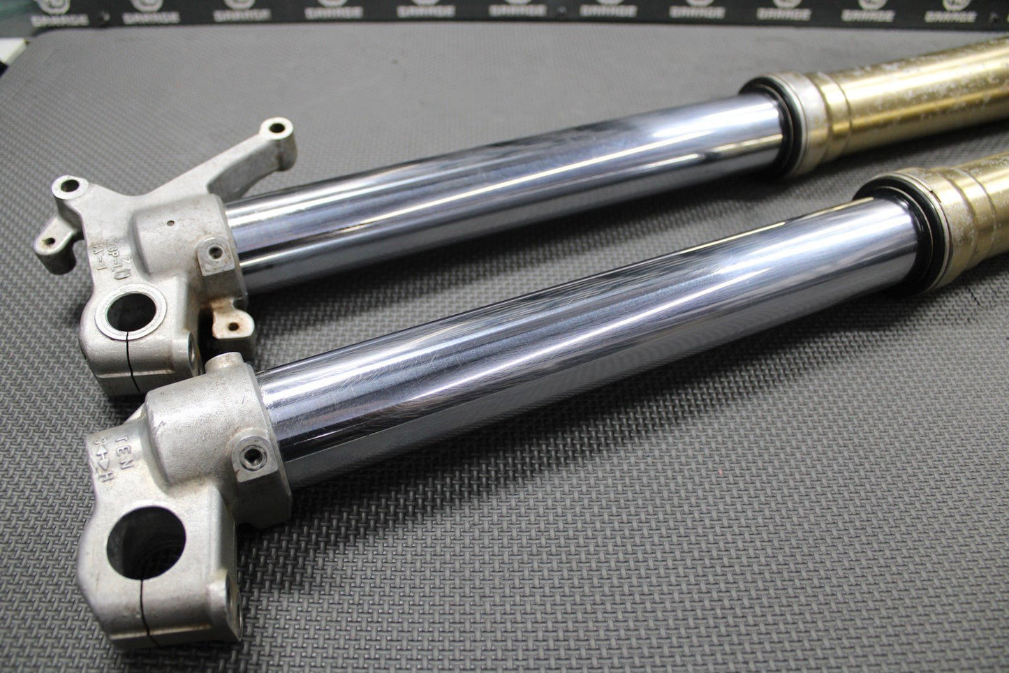 2001 HONDA CR250R OEM RIGHT LEFT FRONT SUSPENSION FORKS SHOCKS 51400 - KZ3 - J31ZA - hggarage