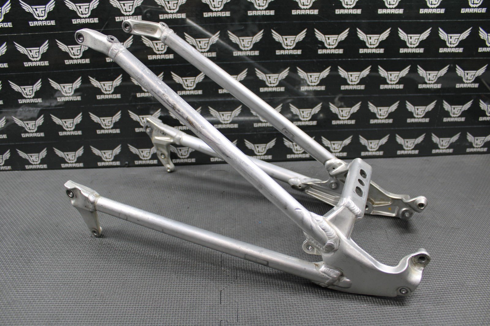2012 HONDA 11 - 13 CRF250R 11 - 12 CRF450R OEM REAR SUB FRAME SUBFRAME 50200 - MEN - A50 - hggarage