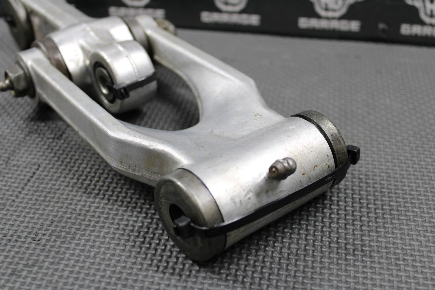 1995 89 - 98 SUZUKI RMX250 OEM REAR SHOCK LINKAGE CUSHION LEVER SET 62601 - 27811 - hggarage