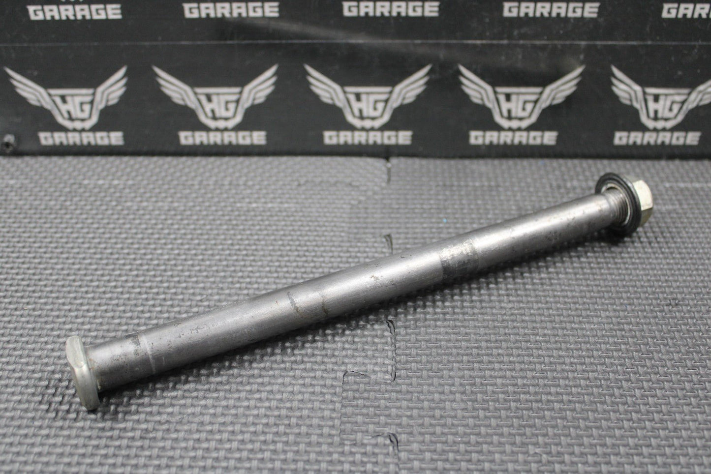 2019 SUZUKI RMZ250 RMZ450 OEM REAR BACK SWINGARM BOLT SHAFT 61211 - 35G00 - hggarage