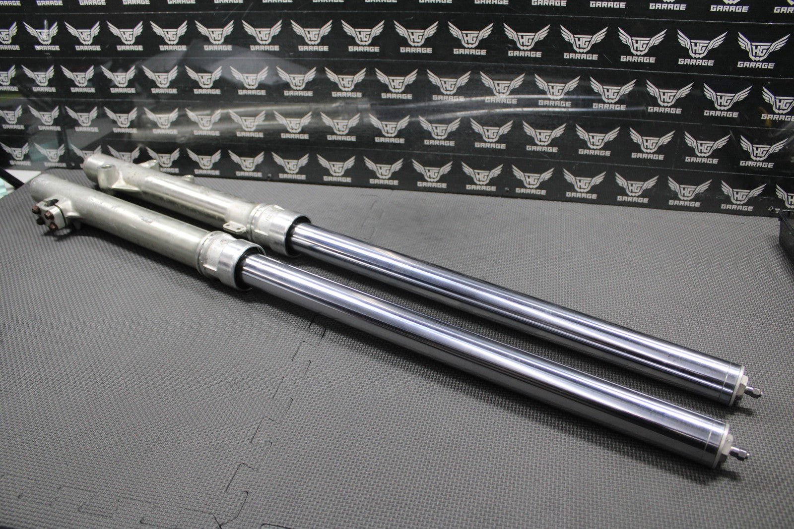 1988 1989 HONDA XR250R OEM RIGHT LEFT FRONT SUSPENSION FORKS SHOCKS DAMPERS GOOD - hggarage