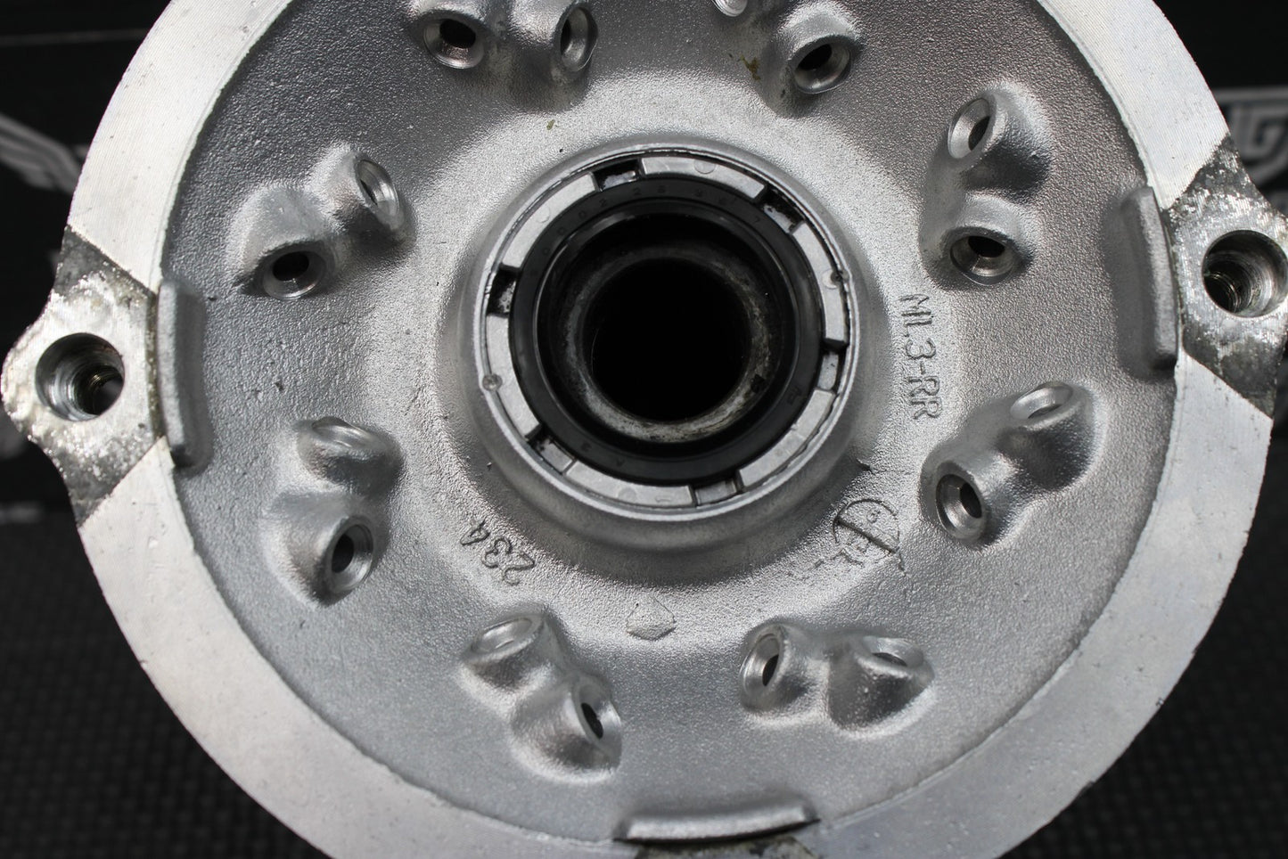 47501876