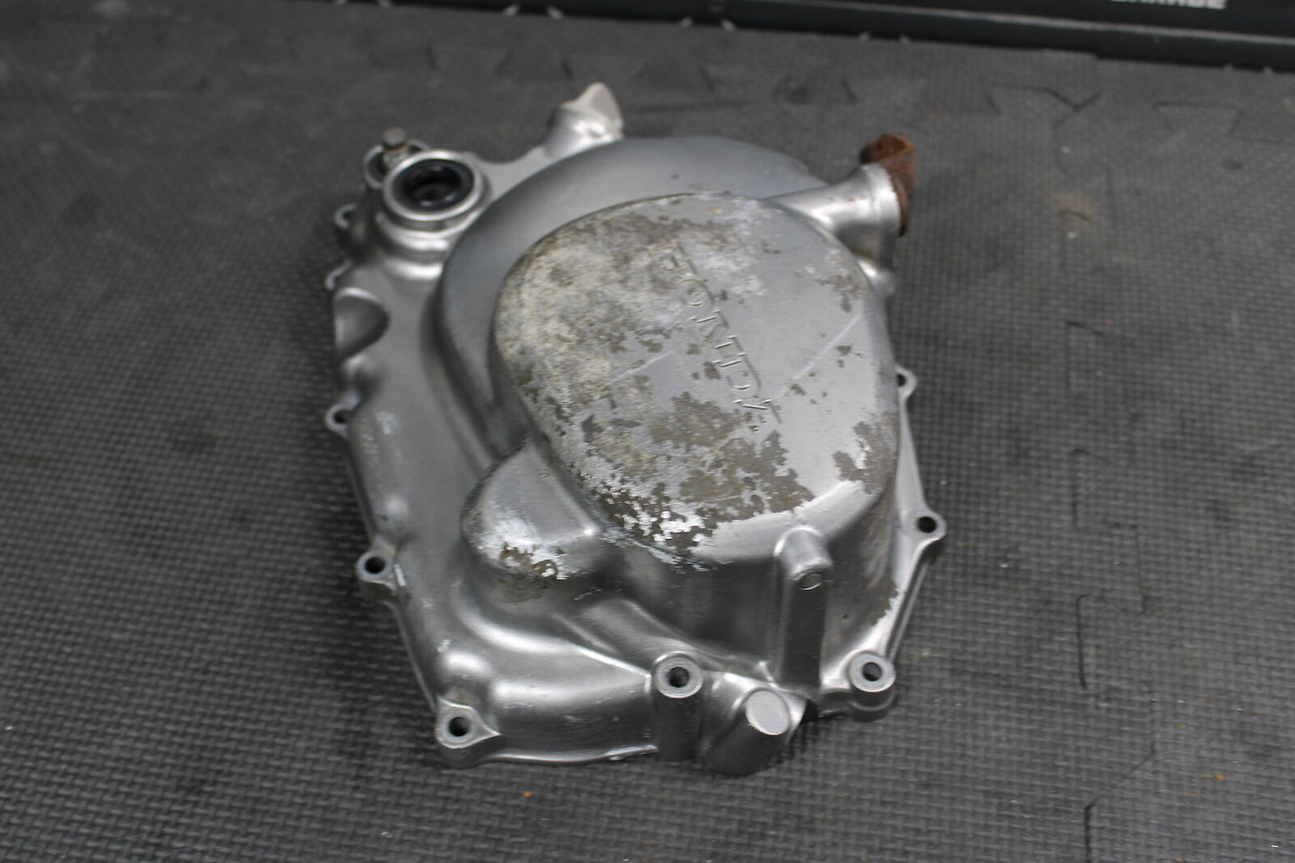 1998 HONDA XR200R 1990 1991 / 93-02 ENGINE MOTOR SIDE CLUTCH COVER 11330-KT0-830