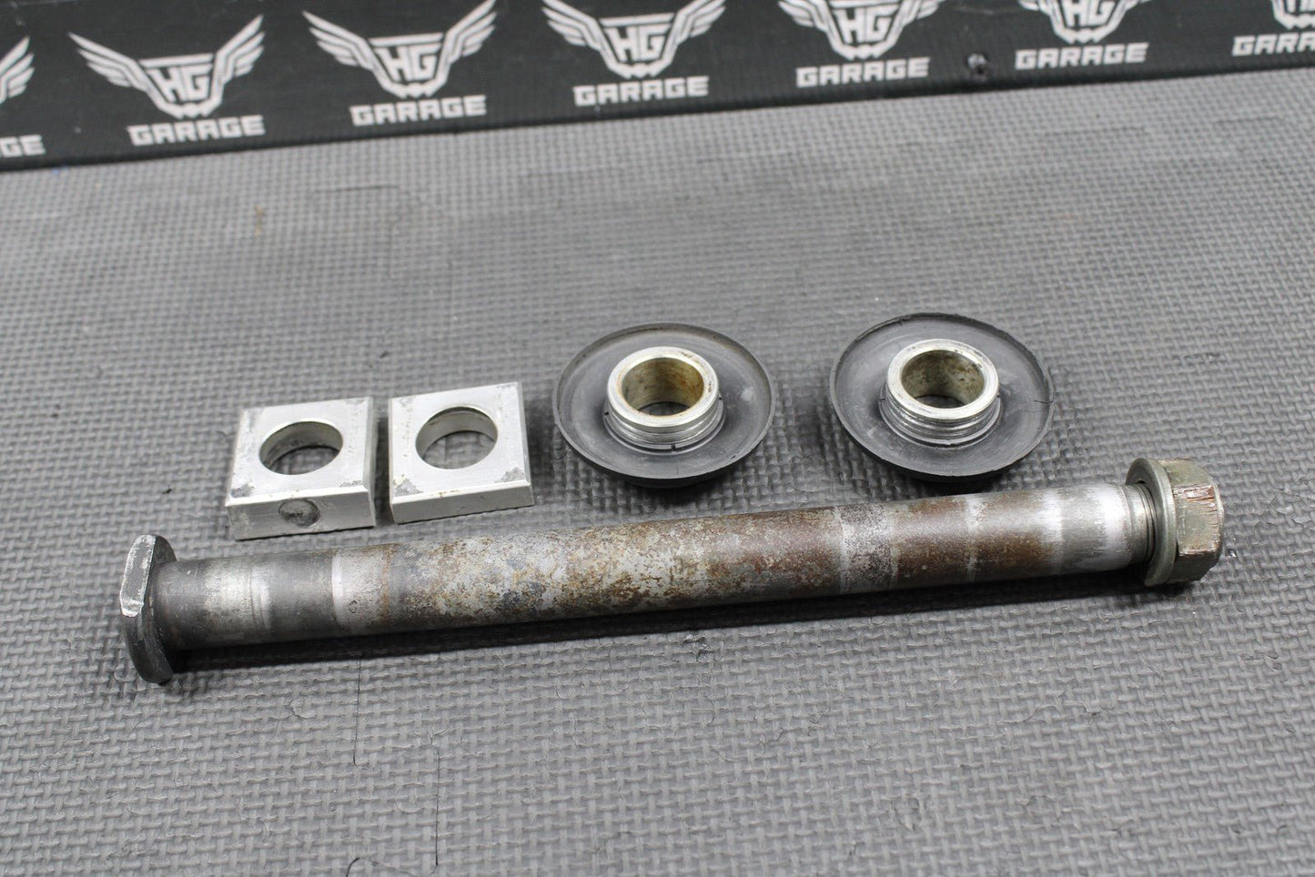 2003 YAMAHA YZ125 OEM REAR AXLE BACK WHEEL RIM PIVOT BOLT SPACERS 5ET - 25381 - 00 - 0 - hggarage