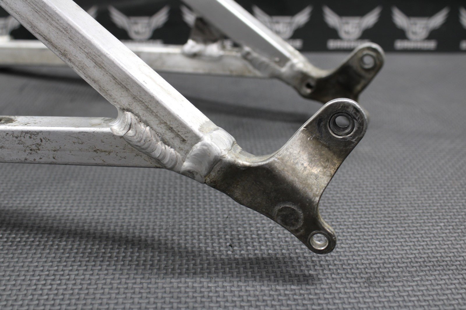 2005 HONDA CRF450R OEM REAR BACK SUB FRAME SUBFRAME SEAT RAIL 50200 - MEN - 730 - hggarage