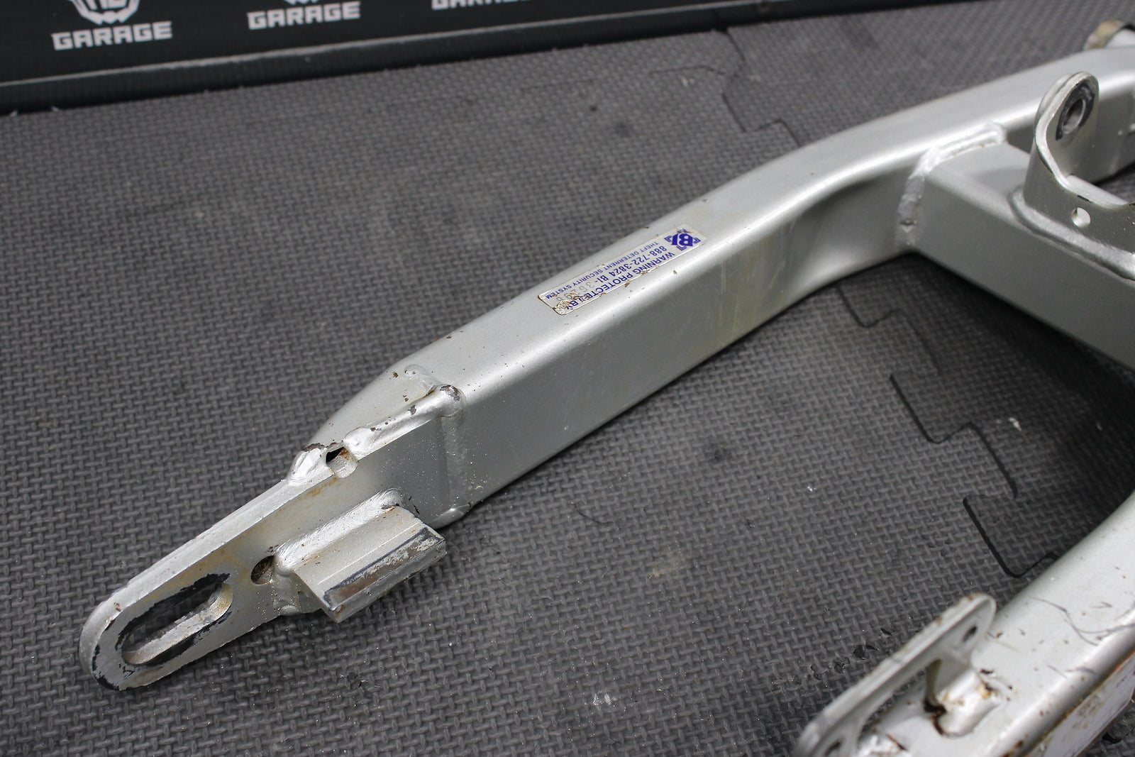 2002 Yamaha TTR125 TTR125E OEM Small Wheel 14" Swingarm Swing Arm Suspension - hggarage