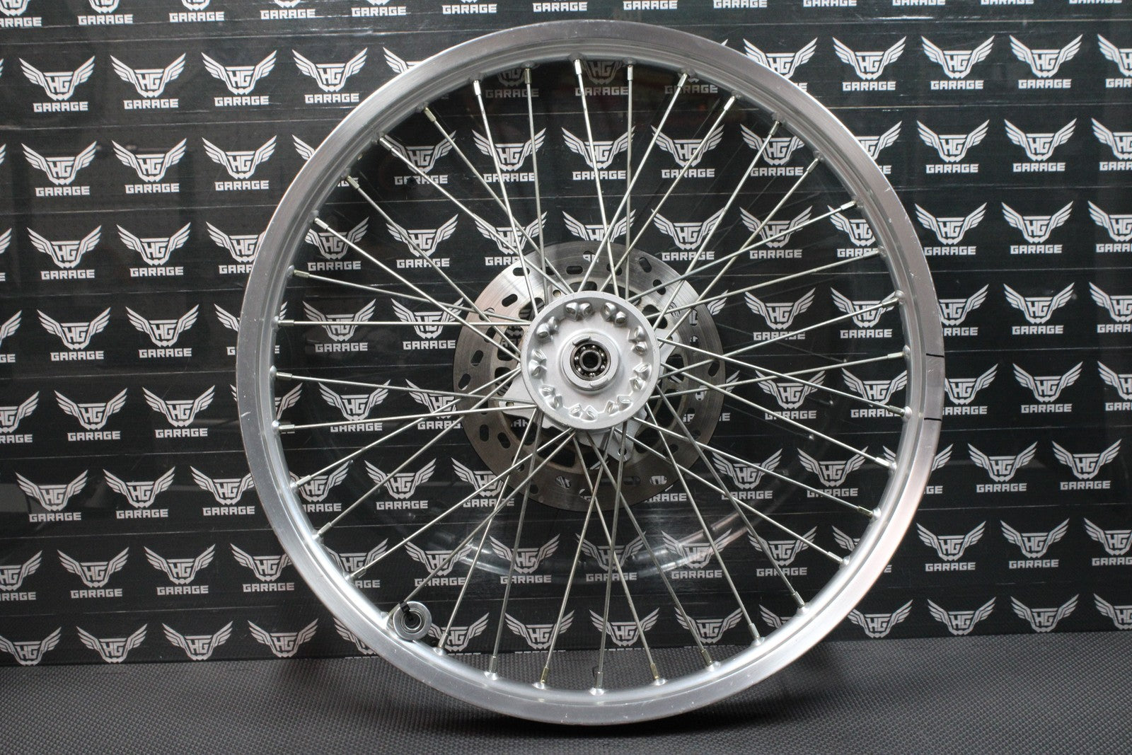 47555648