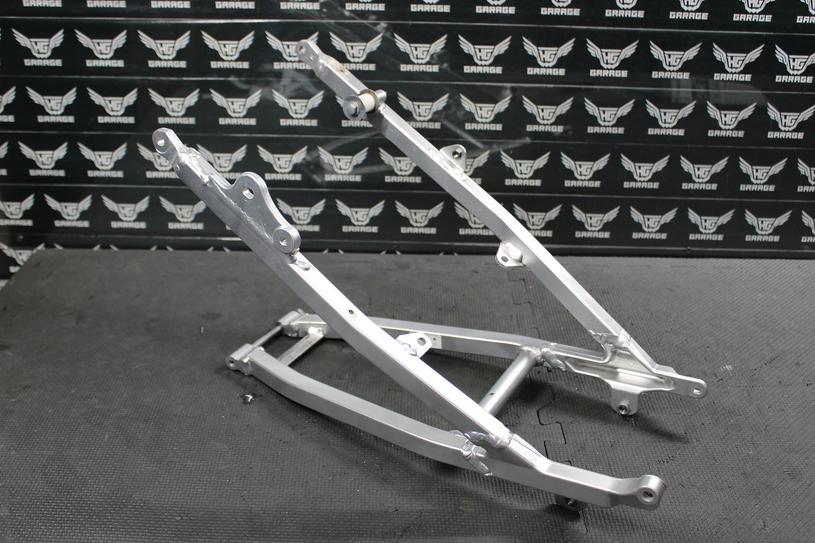 2006 Yamaha YZ250F YZ450F OEM Rear Back Sub Frame Subframe Rail 5XC - 21190 - 90 - 00 - hggarage