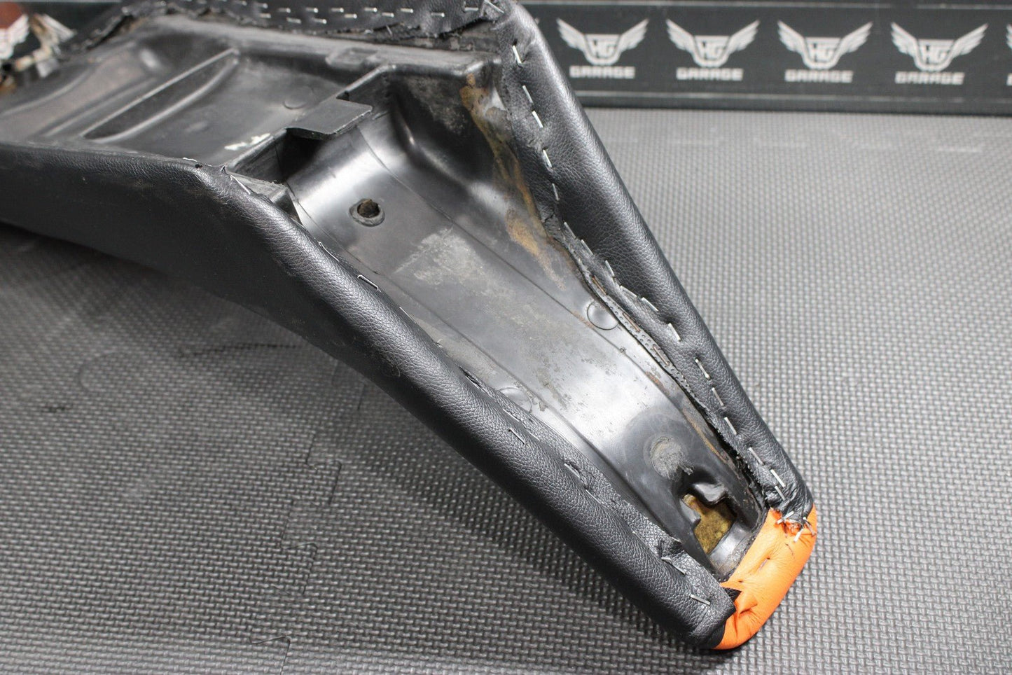 2000 KTM 250 EXC OEM SEAT SADDLE CUSHION COVER SEAT PAN 50307040000 - hggarage