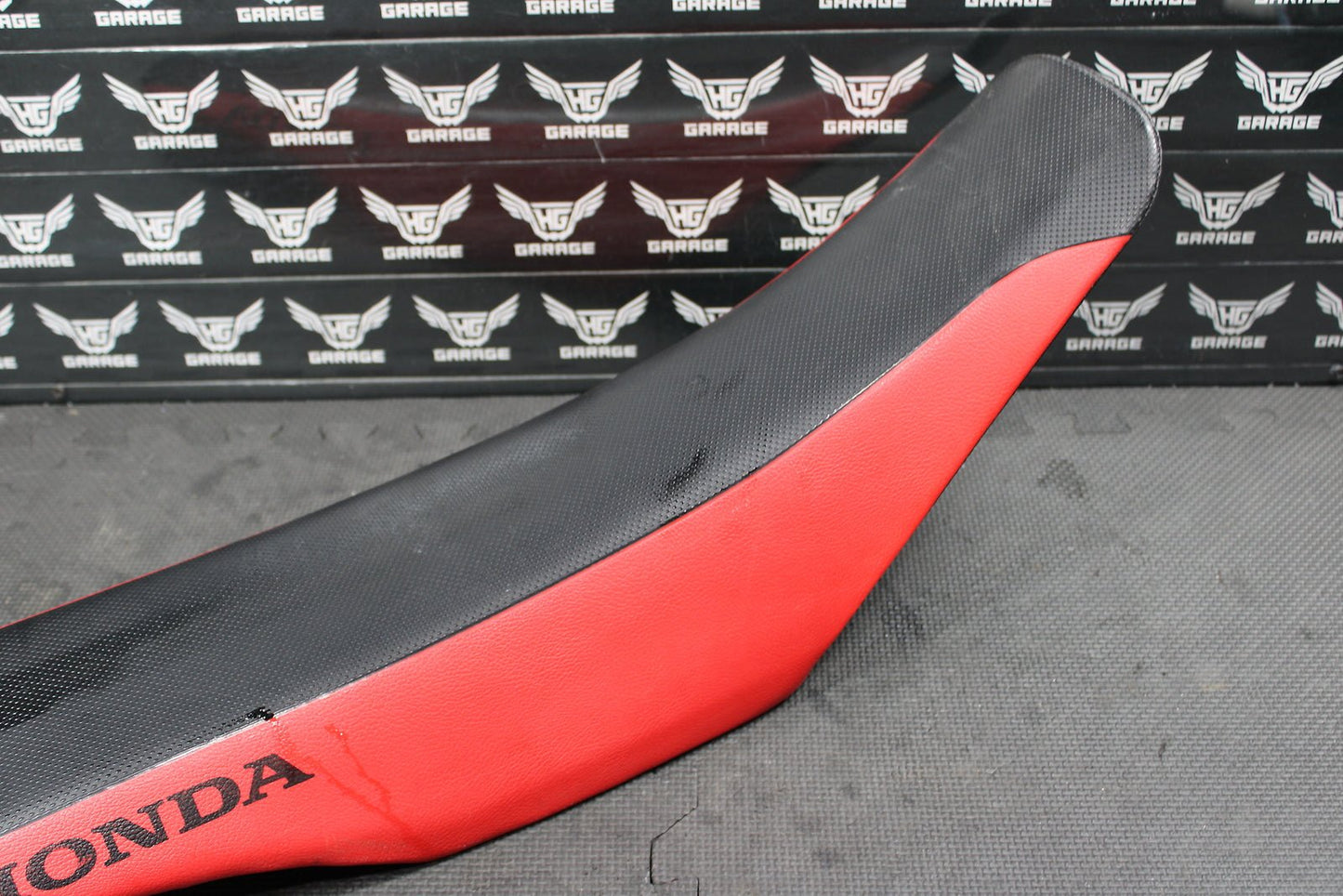 2006 HONDA CRF250R OEM SEAT SADDLE 77100 - KRN - A01 - hggarage