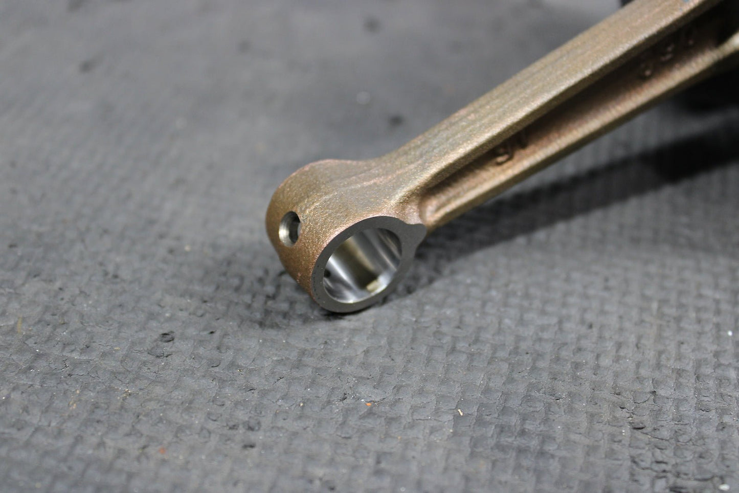2004 SUZUKI DRZ125 DRZ125L OEM ENGINE MOTOR CRANKSHAFT ROD CONNECTING ROD - hggarage