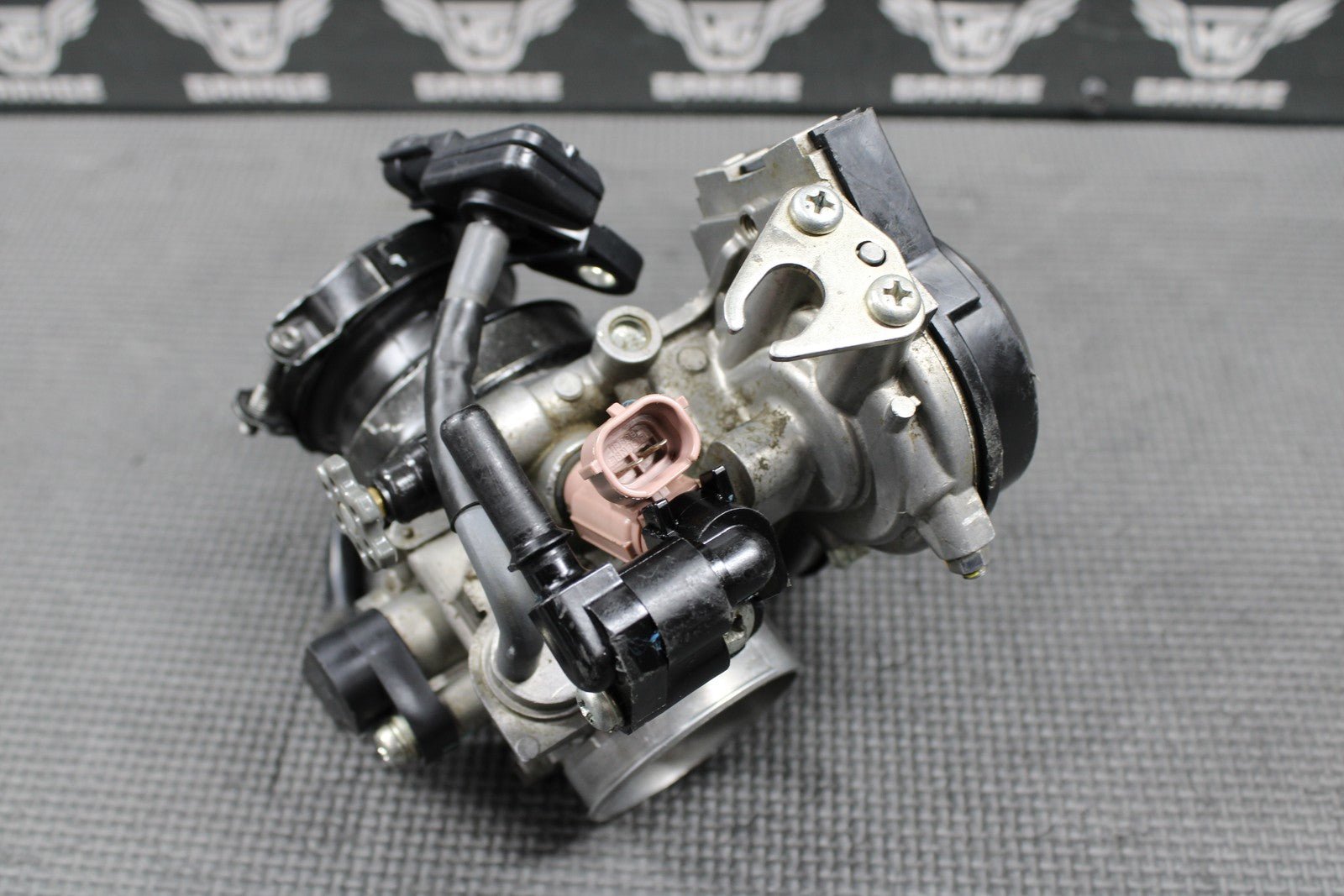2014 KAWASAKI KX250F OEM KEIHIN MAIN FUEL INJECTOR THROTTLE BODY 16163 - 0797 GOOD - hggarage
