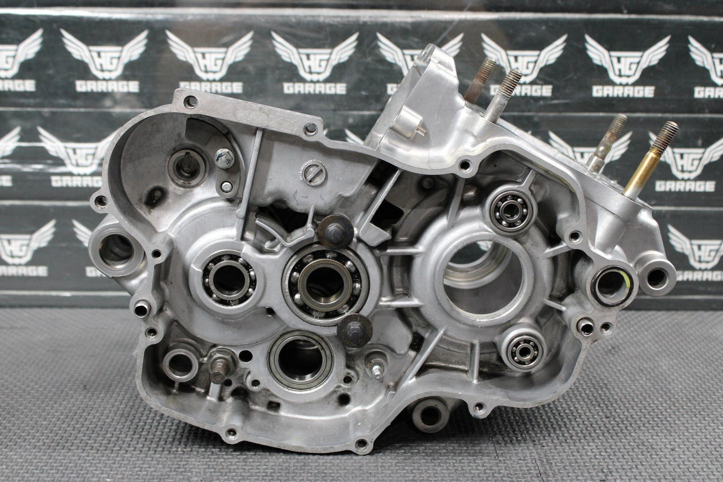 1996 KAWASAKI KX125 OEM LEFT RIGHT ENGINE MOTOR CRANKCASE CRANK CASES BLOCK - hggarage
