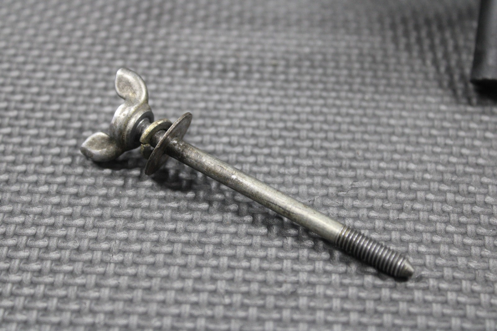 2000 HONDA CR125R OEM AIR CLEANER CAGE FILTER BASE SCREW 17212 - MAC - 740 - hggarage