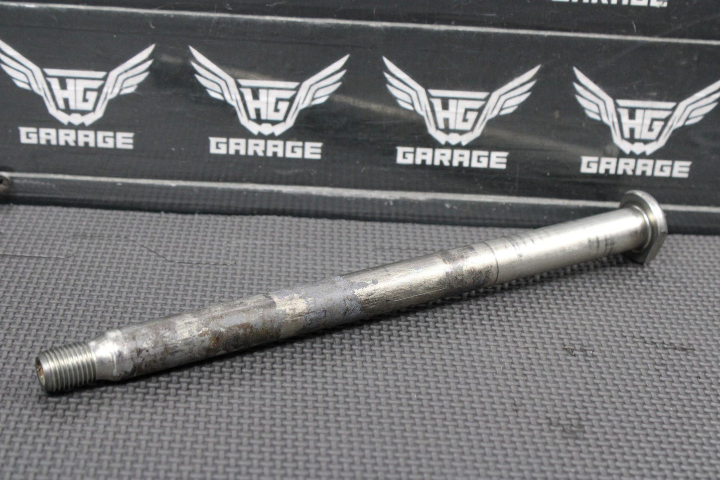 2019 HONDA CRF450RX CRF450R OEM REAR BACK SWINGARM BOLT SUSPENSION PIVOT AXLE - hggarage