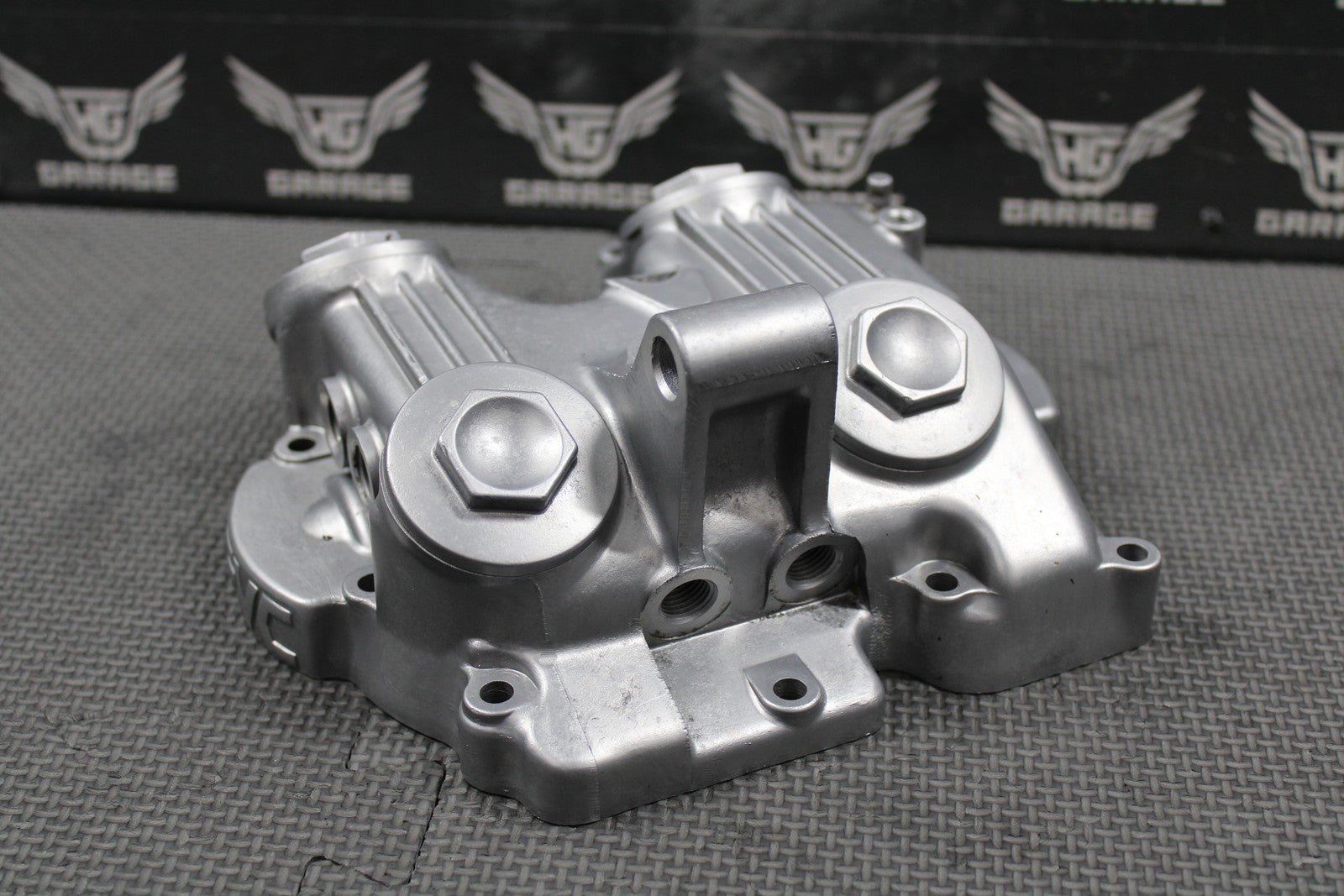 1989 HONDA 88 - 95 XR250R OEM ENGINE CYLINDER HEAD VALVE COVER 12311 - KT1 - 780 NICE! - hggarage