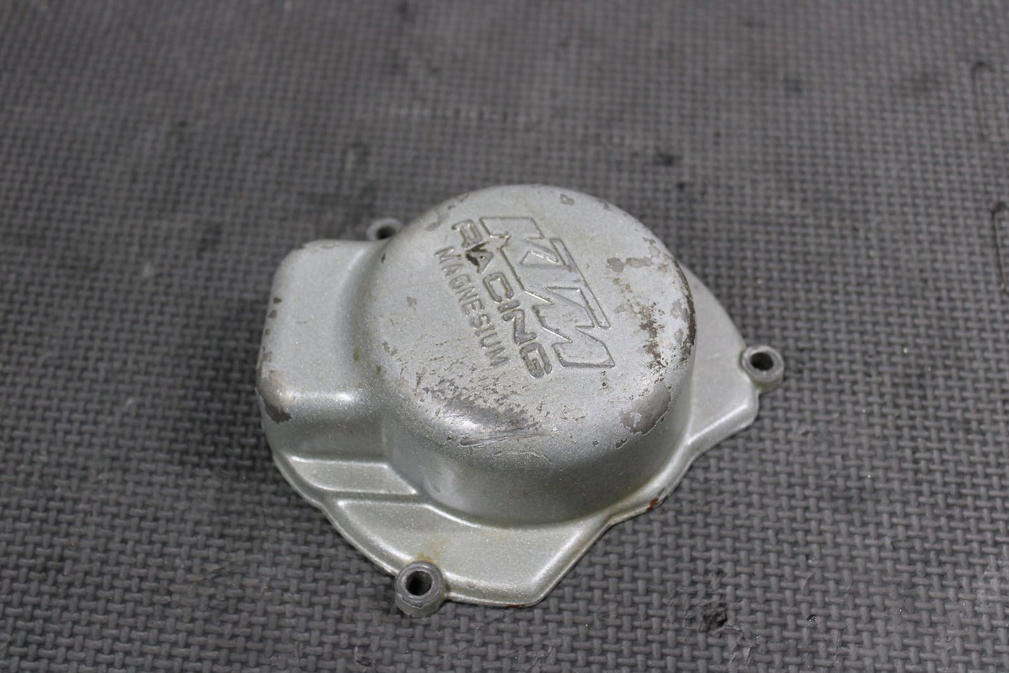 2006 KTM 85SX ENGINE MOTOR STATOR GENERATOR MAGNETO COVER - hggarage