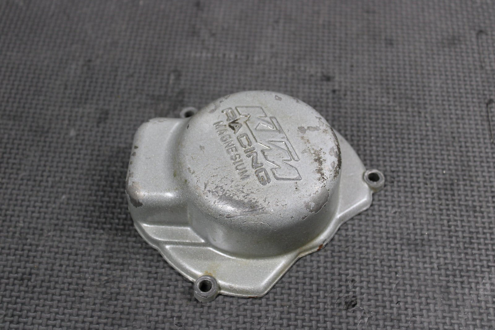 2006 KTM 85SX ENGINE MOTOR STATOR GENERATOR MAGNETO COVER - hggarage