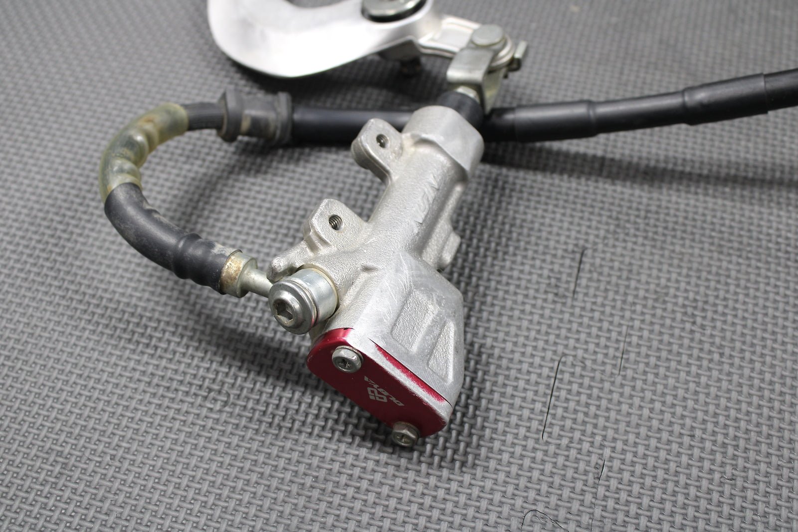 2018 18 - 20 SUZUKI RMZ450 OEM REAR BACK BRAKE CALIPER MASTER CYLINDER LEVER GOOD - hggarage