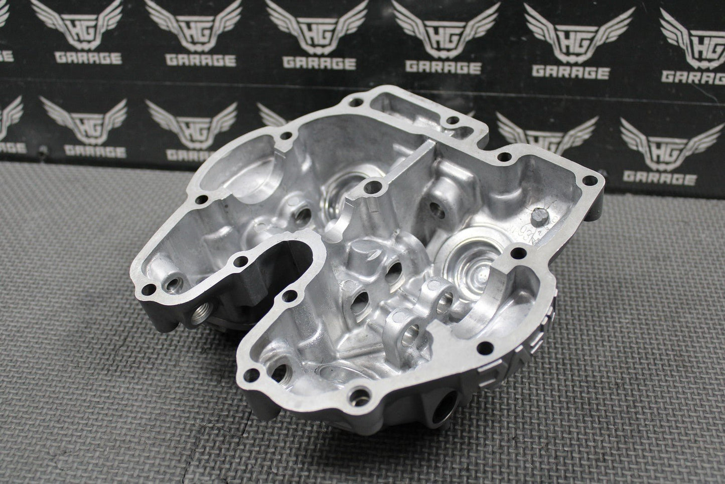 1989 HONDA 88 - 95 XR250R OEM ENGINE CYLINDER HEAD VALVE COVER 12311 - KT1 - 780 NICE! - hggarage