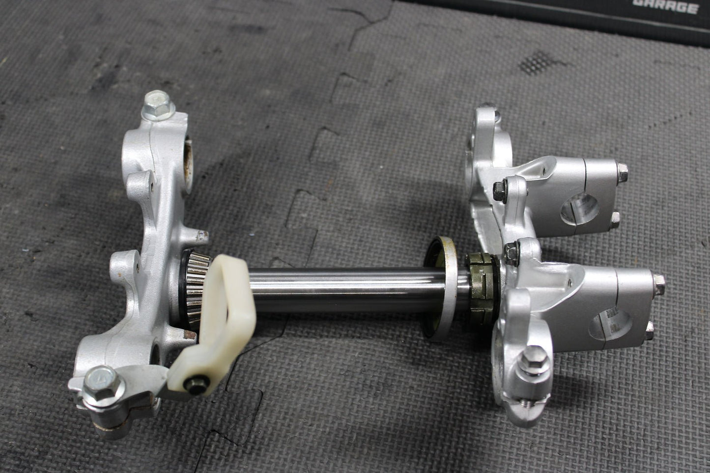 2000 Yamaha TTR125L OEM Front Forks Lower Upper Triple Tree Clamps Assembly - hggarage