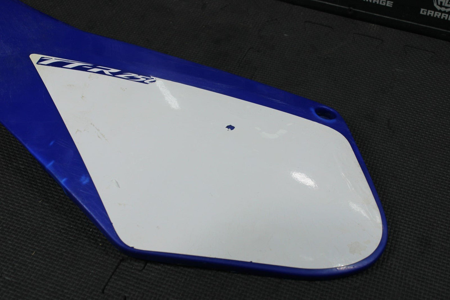 2006 03 - 06 Yamaha TTR250 OEM Left Side Panel Fairings Cowls Nice! - hggarage
