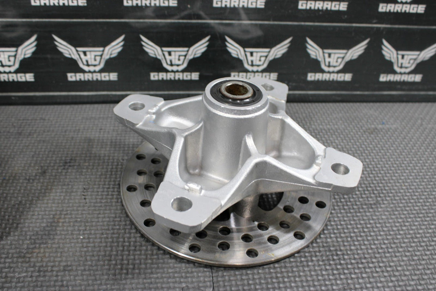 1991 YAMAHA BANSHEE 350 OEM FRONT WHEEL LEFT RIGHT RIM HUB HUBS - hggarage