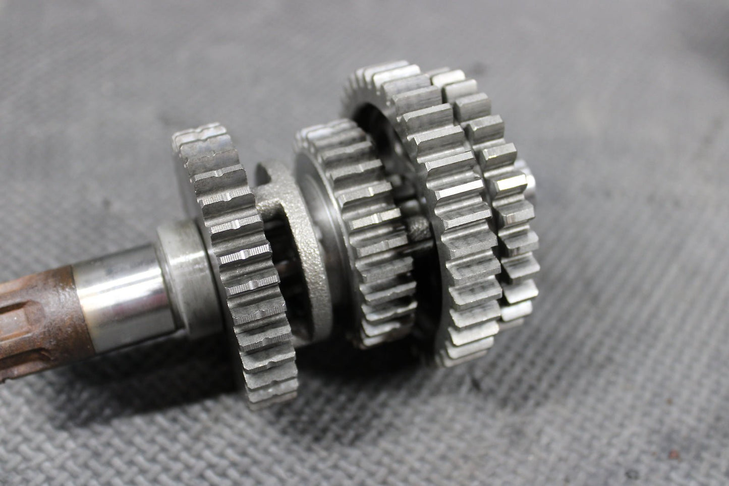 2000 Yamaha TTR90E OEM Engine Transmission Tranny Assembly Gears - hggarage