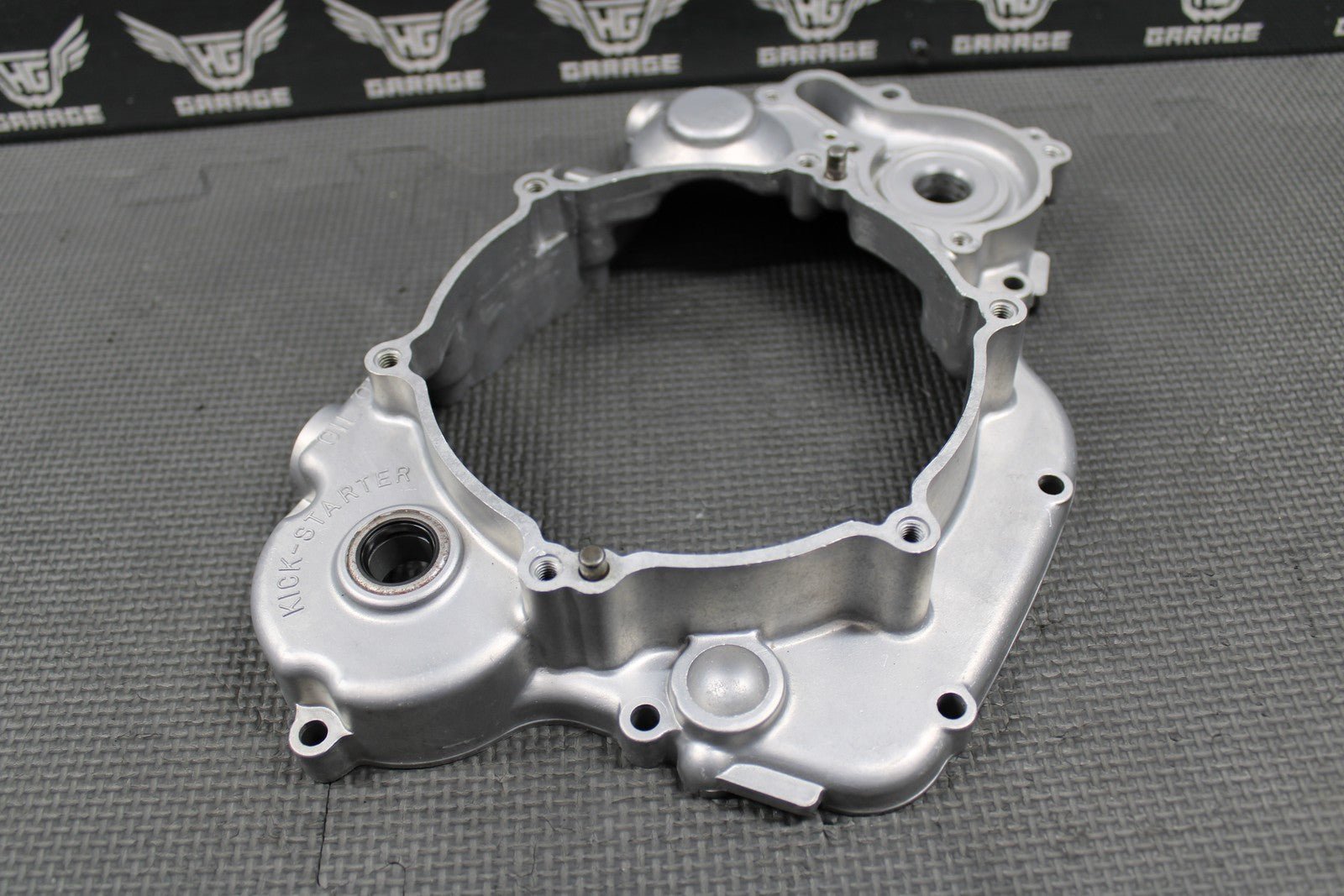 1991 KAWASAKI KX125 OEM RIGHT SIDE CRANKCASE INNER CLUTCH COVER 14032 - 1295 NICE - hggarage