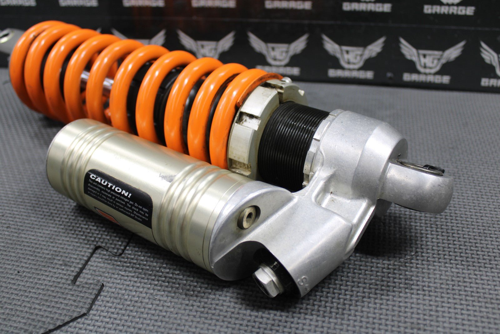 2004 KTM 125 200 SX OEM WP PDS REAR BACK SHOCK ABSORBER SUSPENSION 1218Y767 GOOD - hggarage