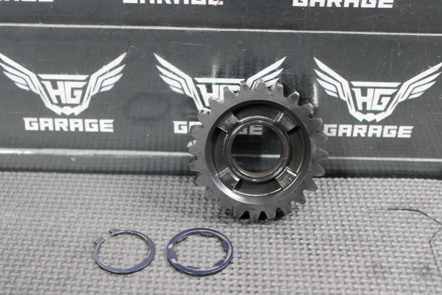 1999 HONDA CR500R OEM TRANSMISSION MAINSHAFT 5TH GEAR 24T GEAR 23481 - ML3 - 670 - hggarage