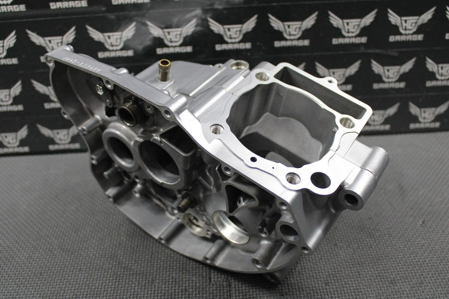 2019 SUZUKI 19 - 25 RMZ250 OEM LEFT RIGHT ENGINE CRANKCASE CRANK CASES BLOCK MINT! - hggarage