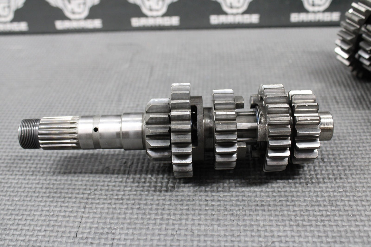 2004 HONDA CRF250R OEM ENGINE TRANSMISSION TRANNY ASSEMBLY GEARS 23210 - KRN - A00 - hggarage