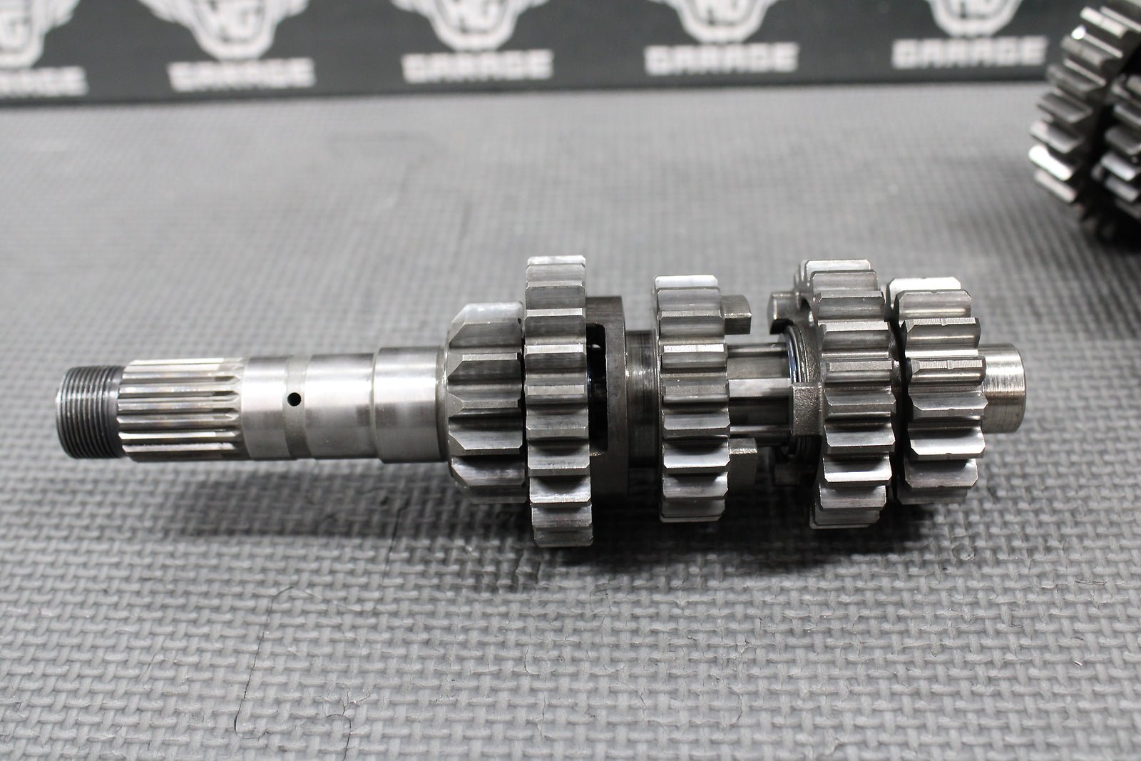 2004 HONDA CRF250R OEM ENGINE TRANSMISSION TRANNY ASSEMBLY GEARS 23210 - KRN - A00 - hggarage