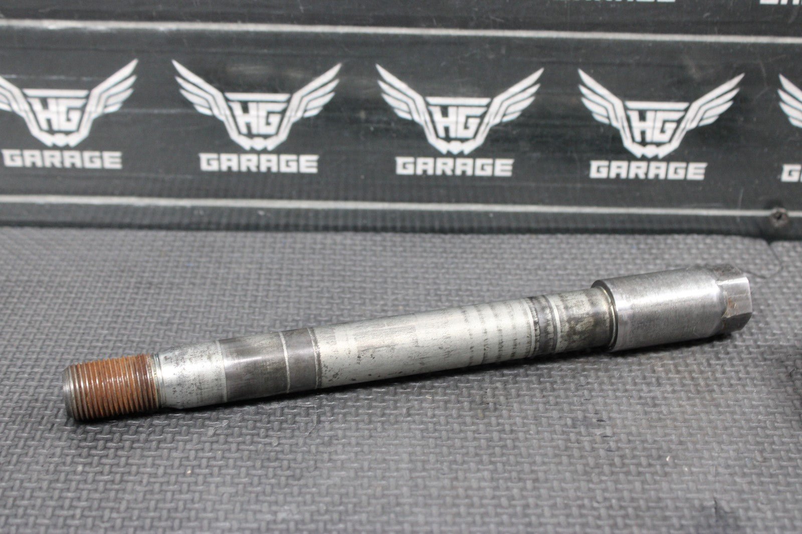1997 KAWASAKI KX125 KX250 OEM FRONT WHEEL RIM AXLE PIVOT BOLT NUT 41068 - 1342 - hggarage